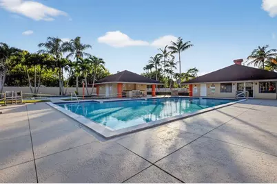 18840 NW 57th Ave, Unit #302, Hialeah, FL 33015 - Photo 9