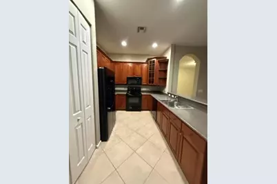 182  Palm Beach Plantation Blvd, Royal Palm Beach, FL 33411 - Photo 5