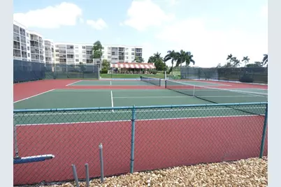 830 S Hollybrook Dr, Unit #310, Pembroke Pines, FL 33025 - Photo 17