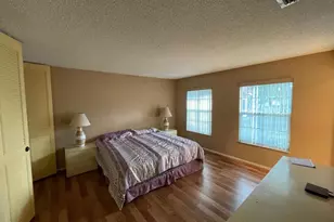 127 Amherst Ln, Lake Worth, FL 33467 - Photo 5