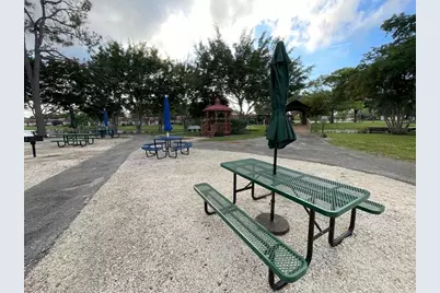 127  Amherst Ln, Unit #127, Lake Worth, FL 33467 - Photo 21