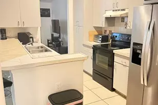 124 SW Klee Cir, Port Saint Lucie, FL 34953 - Photo 9