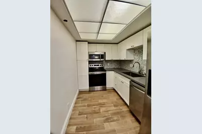 5951  Wellesley Park Dr, Unit #201, Boca Raton, FL 33433 - Photo 5