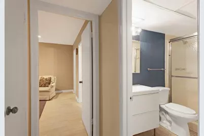 1940 NE 2nd Ave, Unit #J218, Wilton Manors, FL 33305 - Photo 27