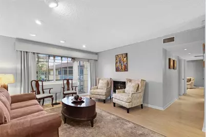 1940 NE 2nd Ave, Unit #J218, Wilton Manors, FL 33305 - Photo 17