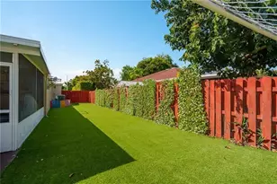 4984 SW 95th Ave, Cooper City, FL 33328 - Photo 11