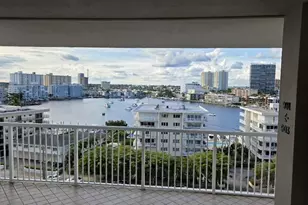 121 Golden Isles Dr, Hallandale Beach, FL 33009 - Photo 7