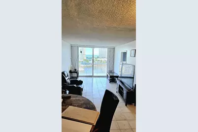 121  Golden Isles Dr, Unit #904, Hallandale Beach, FL 33009 - Photo 3