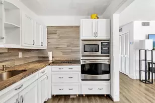 4770 NW 10th Ct, Plantation, FL 33313 - Photo 9