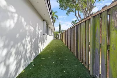 5841 NE 14th Terrace, Fort Lauderdale, FL 33334 - Photo 33