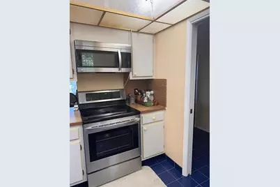 565  Oaks Ln, Unit #308, Pompano Beach, FL 33069 - Photo 3