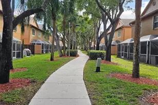 1498 Barcelona Way, Weston, FL 33327 - Photo 3