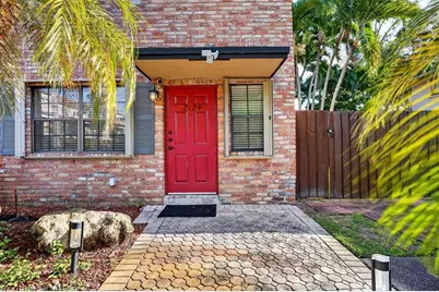 2124 NE 9th Ave, Unit #2124, Wilton Manors, FL 33305 - Photo 3
