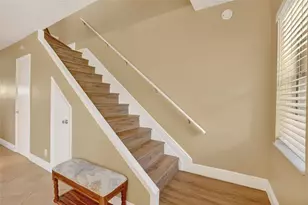 2124 NE 9th Ave, Wilton Manors, FL 33305 - Photo 15