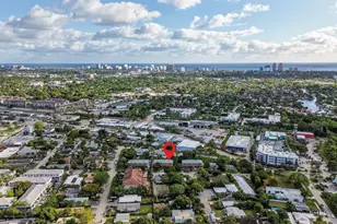 2124 NE 9th Ave, Wilton Manors, FL 33305 - Photo 27