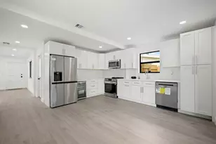 699 NE 40th St, Oakland Park, FL 33334 - Photo 1