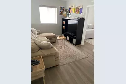 20439 NW 9th Ct, Miami, FL 33169 - Photo 11