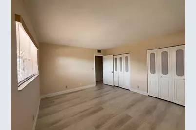 212  Oxford 400, Unit #212, West Palm Beach, FL 33417 - Photo 13