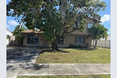 1390 SW 49th Ter, Fort Lauderdale, FL 33317 - Photo 3