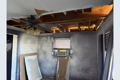 1390 SW 49th Ter, Fort Lauderdale, FL 33317 - Photo 11