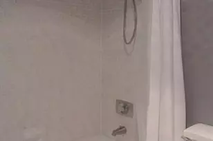 11111 Biscayne Blvd, Miami, FL 33181 - Photo 9