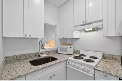 4228 N Ocean Dr, Unit #9, Lauderdale by the Sea, FL 33308 - Photo 15