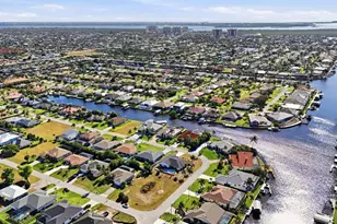 1912 SW 48th Ln, Cape Coral, FL 33914 - Photo 11