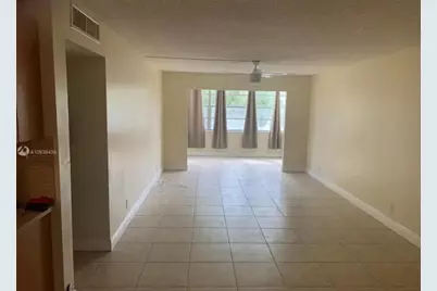 6600  Cypress Rd, Unit #304, Plantation, FL 33317 - Photo 3