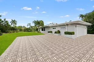 2711 Mayan Dr, Fort Lauderdale, FL 33316 - Photo 29