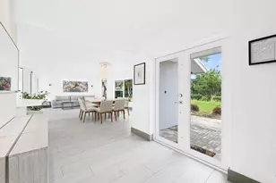 2711 Mayan Dr, Fort Lauderdale, FL 33316 - Photo 7