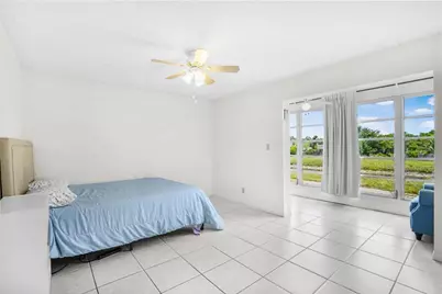 9081  Sunrise Lakes Blvd, Unit #214, Sunrise, FL 33322 - Photo 7