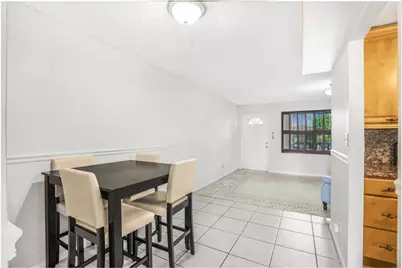 9081  Sunrise Lakes Blvd, Unit #214, Sunrise, FL 33322 - Photo 17