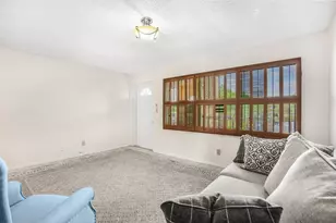 9081 Sunrise Lakes Blvd, Sunrise, FL 33322 - Photo 13