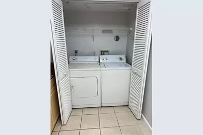 529 E Sheridan, Unit #108, Dania Beach, FL 33004 - Photo 9