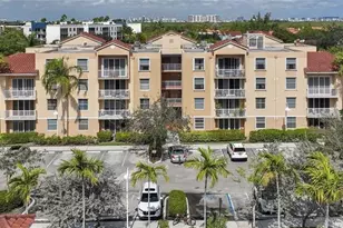 529 E Sheridan Unit, Dania Beach, FL 33004 - Photo 1