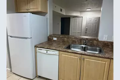 529 E Sheridan, Unit #108, Dania Beach, FL 33004 - Photo 3