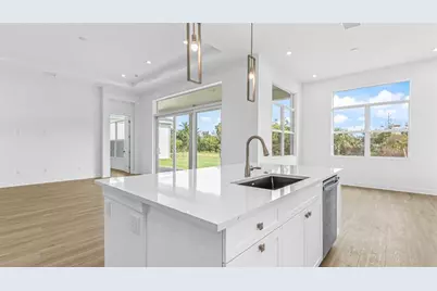 13766 SE Chantilly Trace, Port Saint Lucie, FL 34984 - Photo 19