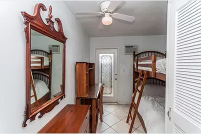 2732 NE 10th St, Pompano Beach, FL 33062 - Photo 43