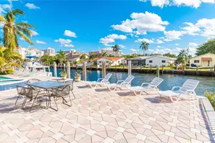 2732 NE 10th St, Pompano Beach, FL 33062 - Photo 11