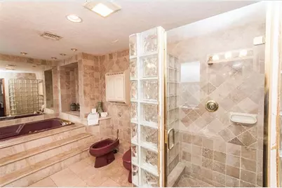 2732 NE 10th St, Pompano Beach, FL 33062 - Photo 33