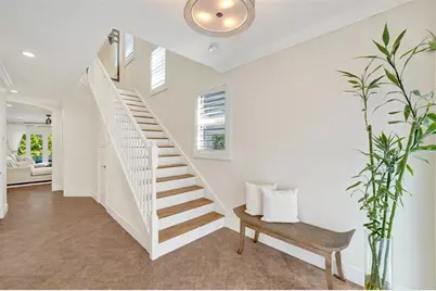 1733 NE 38th St, Oakland Park, FL 33334 - Photo 5