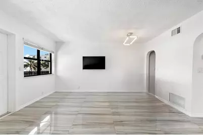 2751 N Surf Rd, Unit #C6, Hollywood, FL 33019 - Photo 7