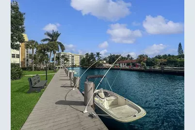 2970 NE 16th Ave, Unit #102B, Oakland Park, FL 33334 - Photo 17