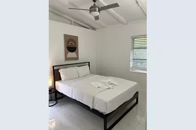 720 NE 17th Ct, Fort Lauderdale, FL 33305 - Photo 7