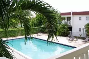 4169 SW 67th Ave, Davie, FL 33314 - Photo 9