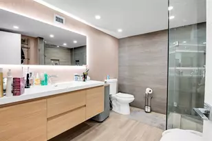 600 Parkview Dr, Hallandale Beach, FL 33009 - Photo 27