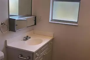 1800 N Lauderdale Ave, North Lauderdale, FL 33068 - Photo 5