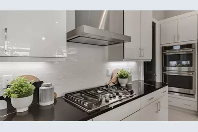 13662 SE Grovewood Drive, Port Saint Lucie, FL 34984 - Photo 11