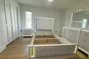 27153 Edenbridge Ct, Bonita Springs, FL 34135 - Photo 11