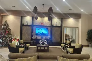 2911 Cascada Isle Way, Hollywood, FL 33024 - Photo 27